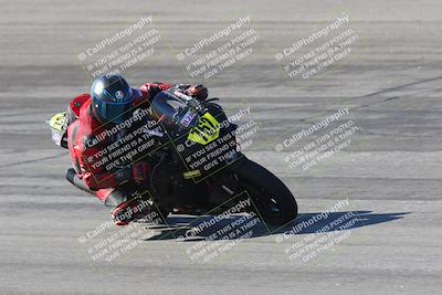 media/Mar-21-2025-CVMA Friday Practice (Fri) [[30cd4fe323]]/3-Racer 2/Session 2 (Bowl)/